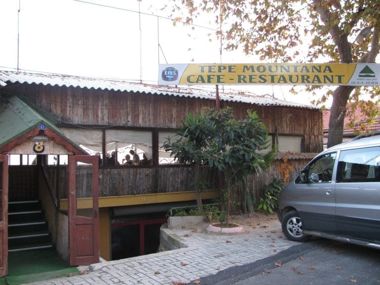 Restaurant Tepe Mauntana Aussenansicht