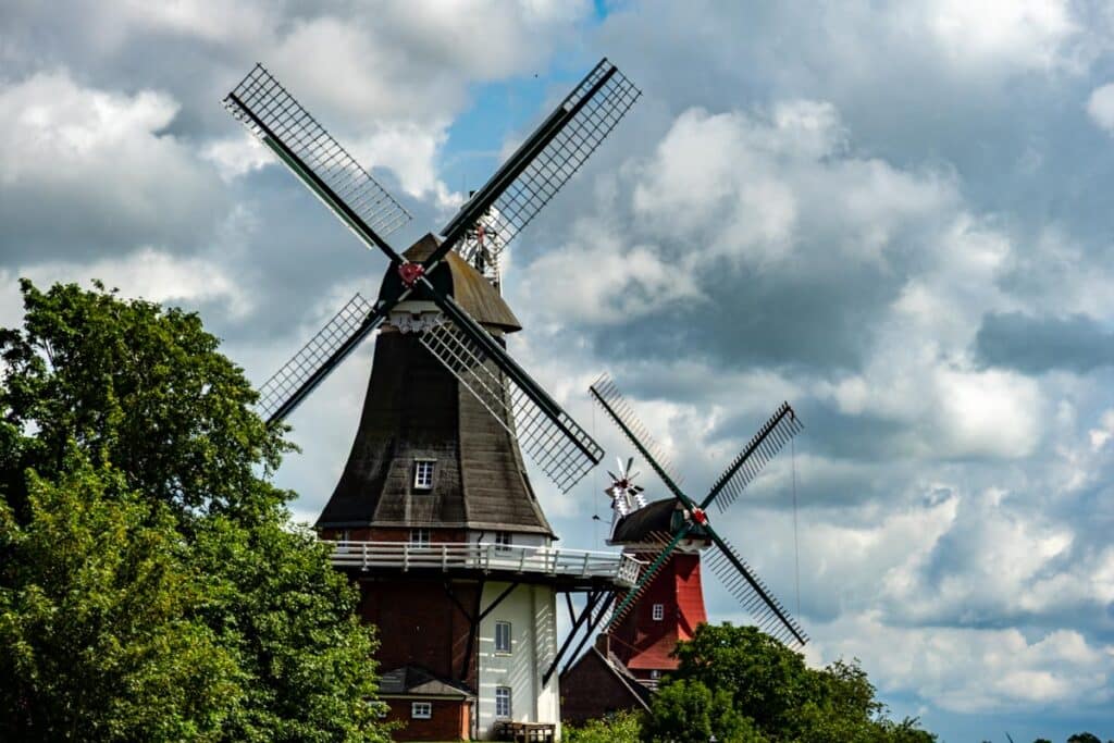 Zwillingsmühlen in Greetsiel