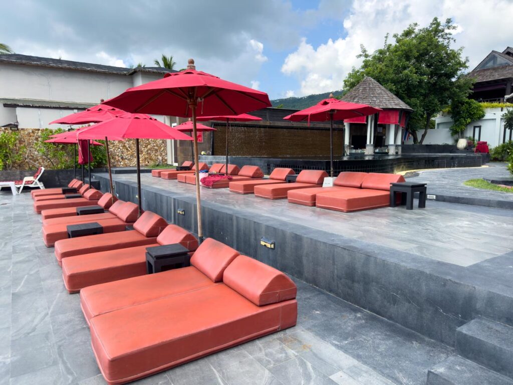 Pool im Kirikayan Boutique Resort
