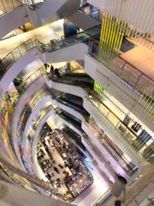 Mall CentralWorld in Pratunam
