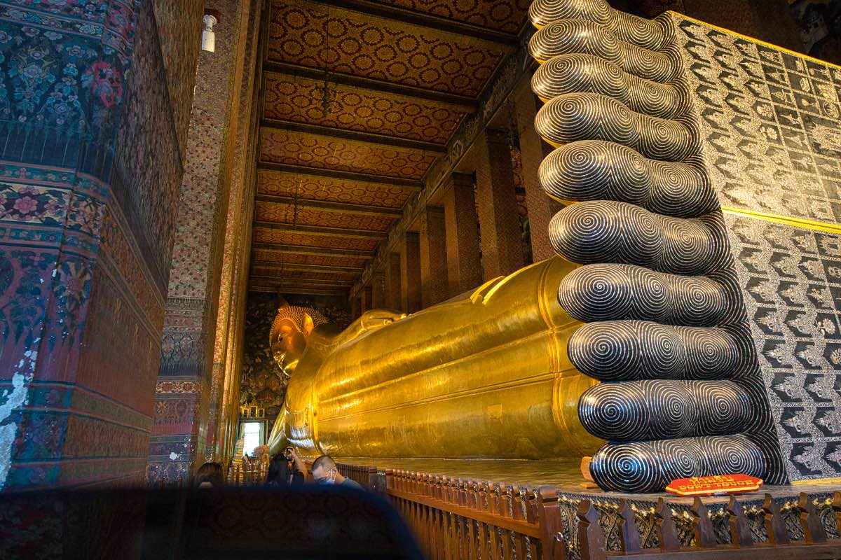 Der liegende Buddha