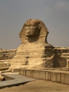 Sphinx bei den Pyramiden von Gizeh