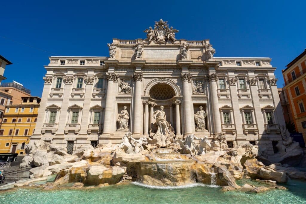 Trevi Brunnen besuchen